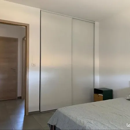 Charmante Maison Mitoyenne Nyaraló